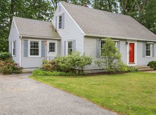 4 Ledgewood Dr, Boylston, MA 01505