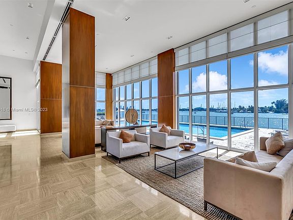 2nd image of 1000 Venetian Way APT 1106