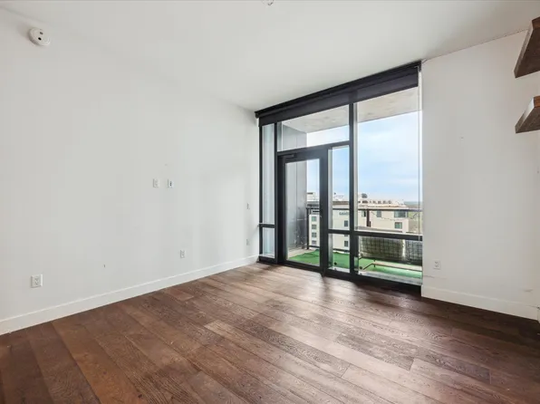 70 Rainey St #1405, Austin, TX 78701