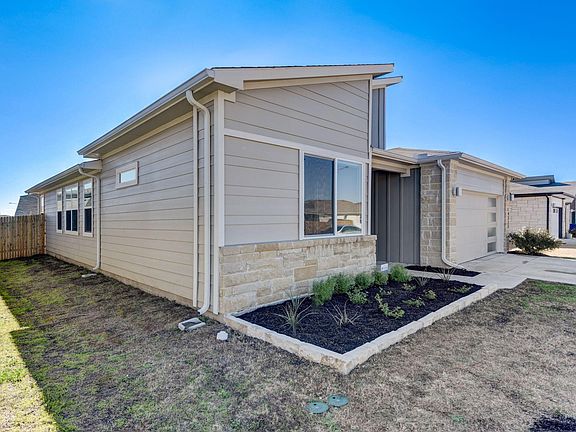 2nd image of 14317 Cantarra Dr