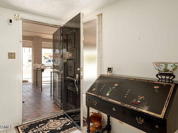 3rd image of 7814 E MARIPOSA Drive