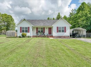 6775 Thomas Twin Oak Rd, Baxter, TN 38544