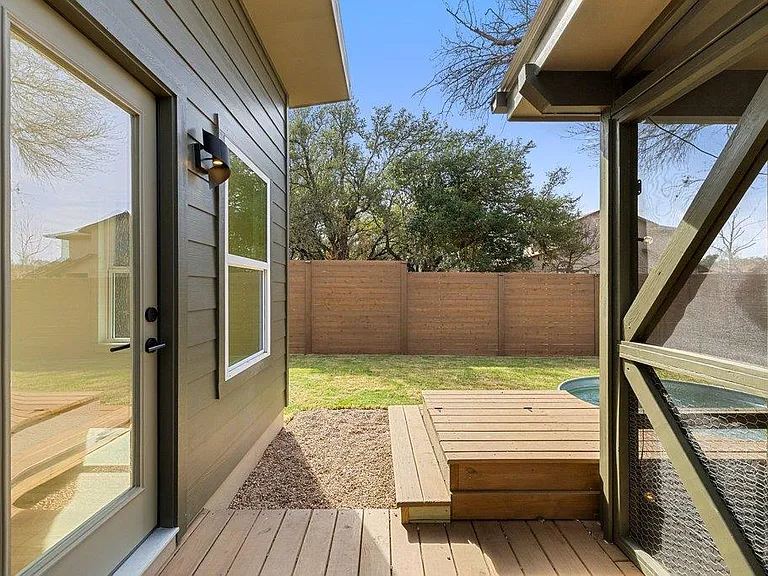 8202 Cache Dr — Photo 34
