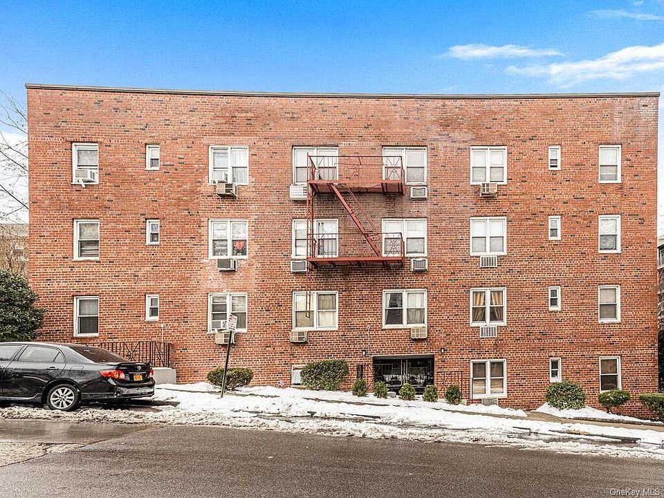 1st image of 80 William St APT 1M