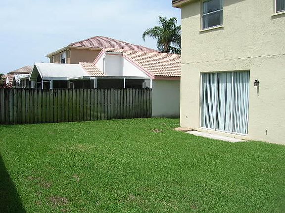 5th image of 7026 Middlebury Dr