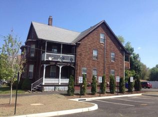 14 Lincoln St, Enfield, CT 06082