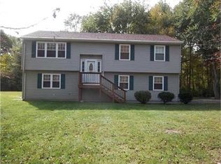 9 Wiitala Dr, Charlestown, RI 02813