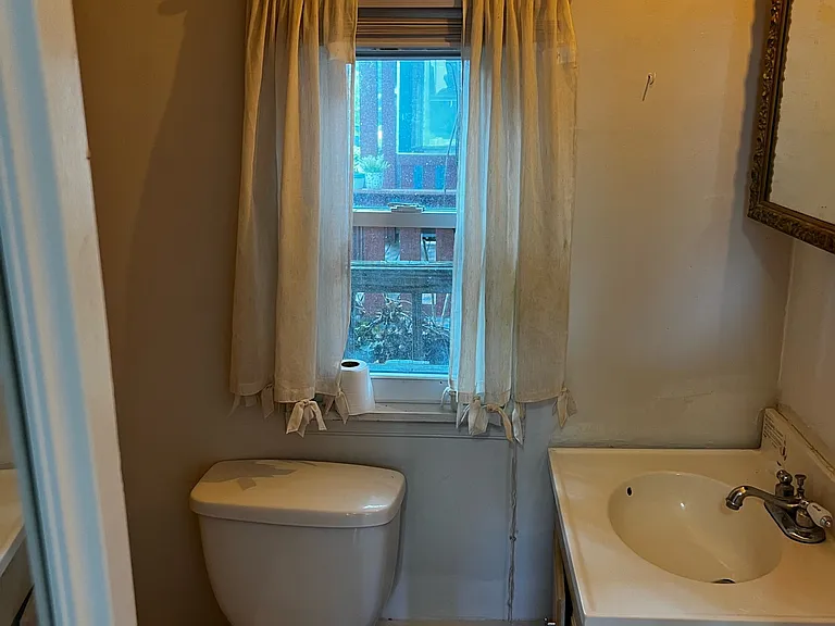 1408 Perry Pl NW — Photo 18