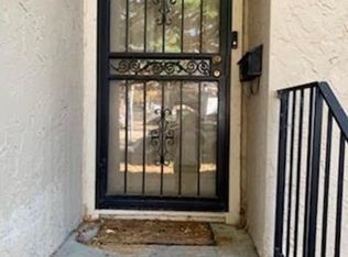 3917 S Crackerneck Rd, Independence, MO 64055