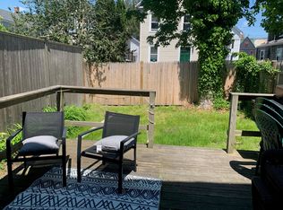 16 Grafton St, Newport, RI 02840