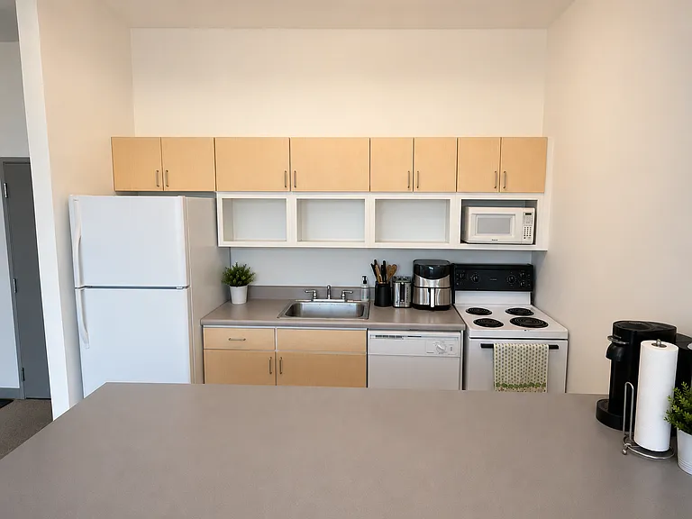 Park Terrace West Apartments — Photo 35