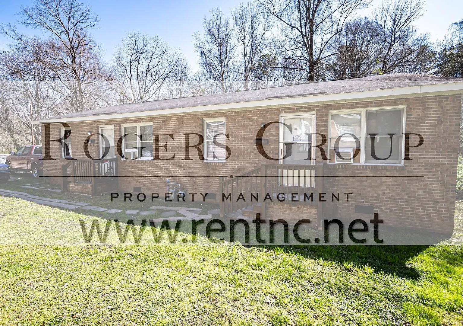 #160 - 510 Charles St Duplex — Photo 1