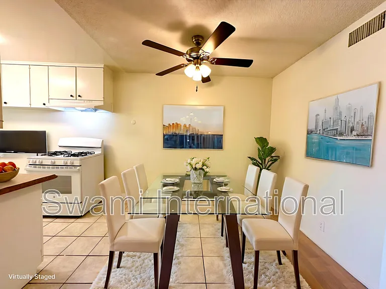 1535 W 102nd St #6 — Photo 40