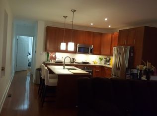 1256 S 22nd St #1F, Philadelphia, PA 19146