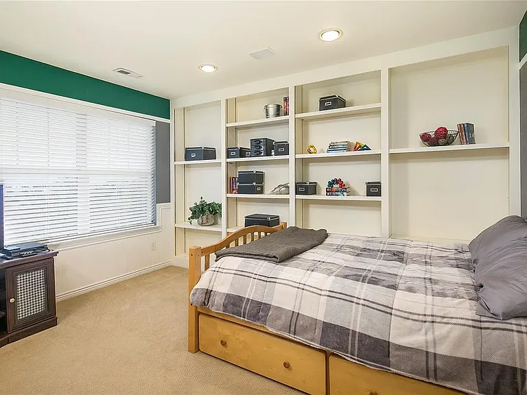 6487 Turnstone Ave — Photo 14