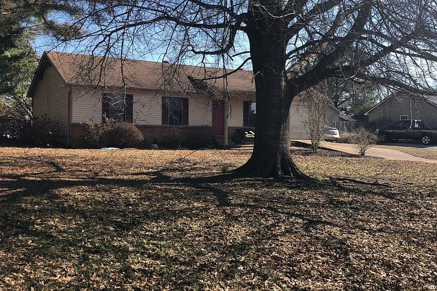 2nd image of 92 McGowan Dr