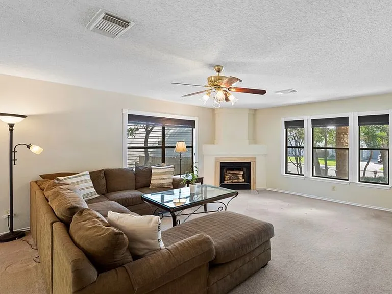 16125 Walnut Creek Dr — Photo 5