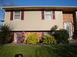 7835 Perry Rd, Baltimore, MD 21236