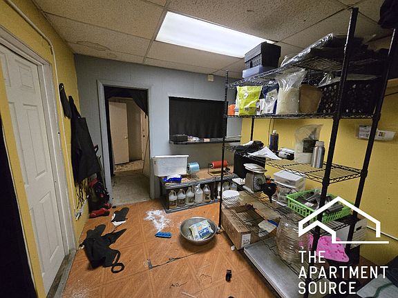 3rd image of 5459 W Chicago Ave #2