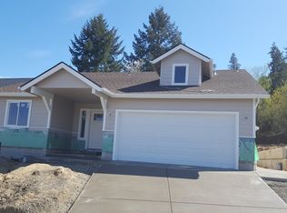 762 Kayla Marie, Creswell, OR 97426