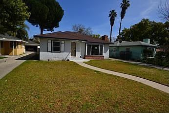 1st image of 3271 Palm Dr
