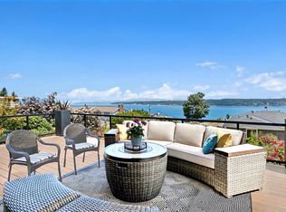 2923 Viewmont Pl, Camano Island, WA 98282