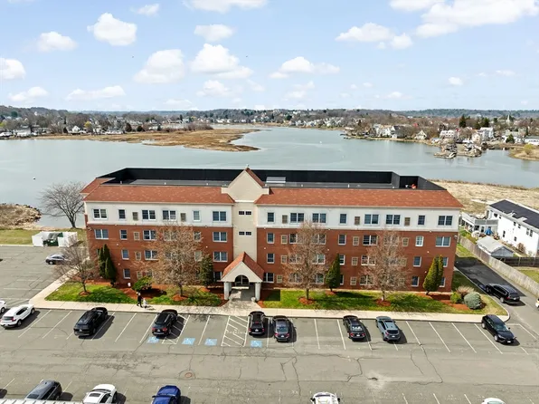 20 Heaths Ct APT 202, Lynn, MA 01905