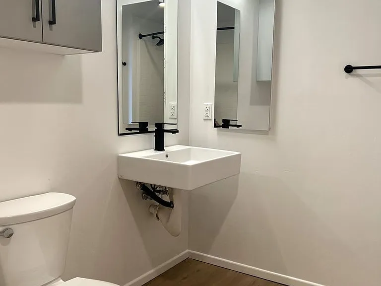 Secoya Apartments — Photo 98