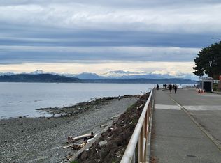 6321 SW Marguerite Ct, Seattle, WA 98116