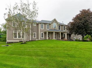 35 Gellatly Dr, Wappingers Falls, NY 12590