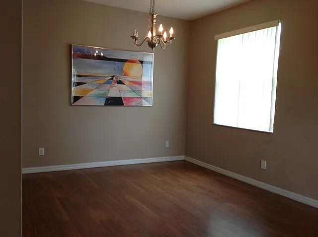 3913 Shawn Cir — Photo 3