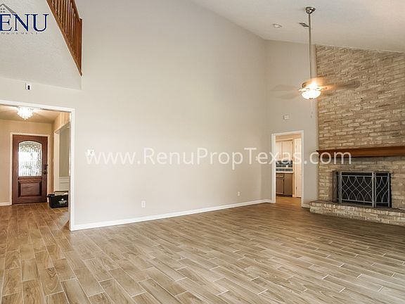 3rd image of 3614 Fairvalley Dr