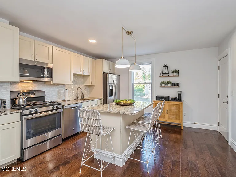 504 Ludlow Ave #WINTER ONLY — Photo 9