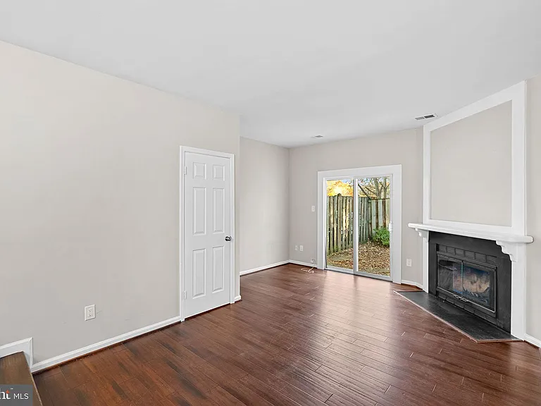 2110 Whisperwood Glen Ln — Photo 12