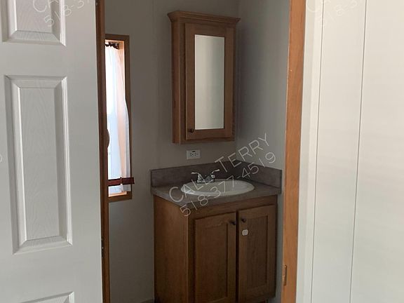 5th image of 407 Daly Dr