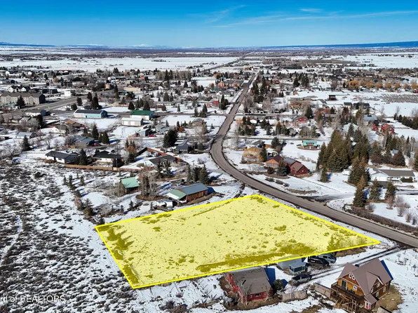 245 S Agate Ave, Victor, ID 83455