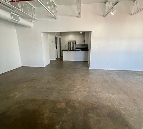 4th image of 101 S Walton St Suite 202