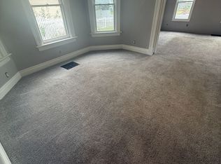 2146 W 4th St, Davenport, IA 52802