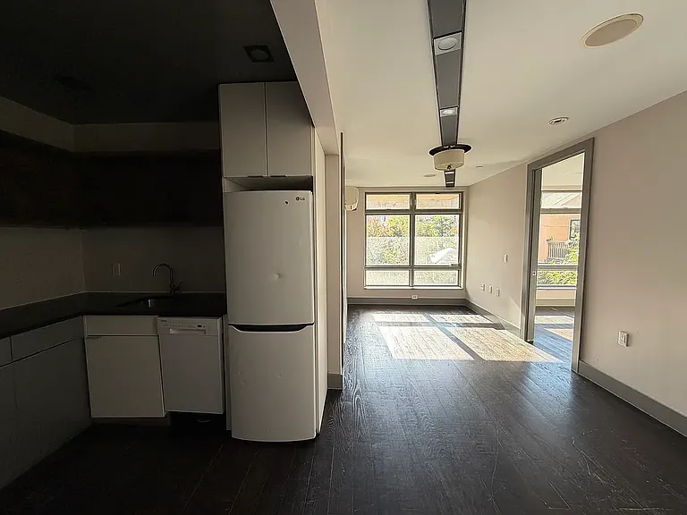 690 Bushwick Ave #3C — Photo 2