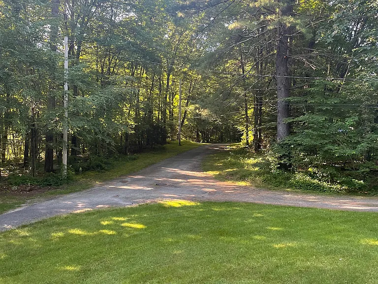 517 Benson Rd — Photo 14