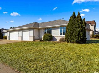 1065-1067 E Polk St, Morton, IL 61550