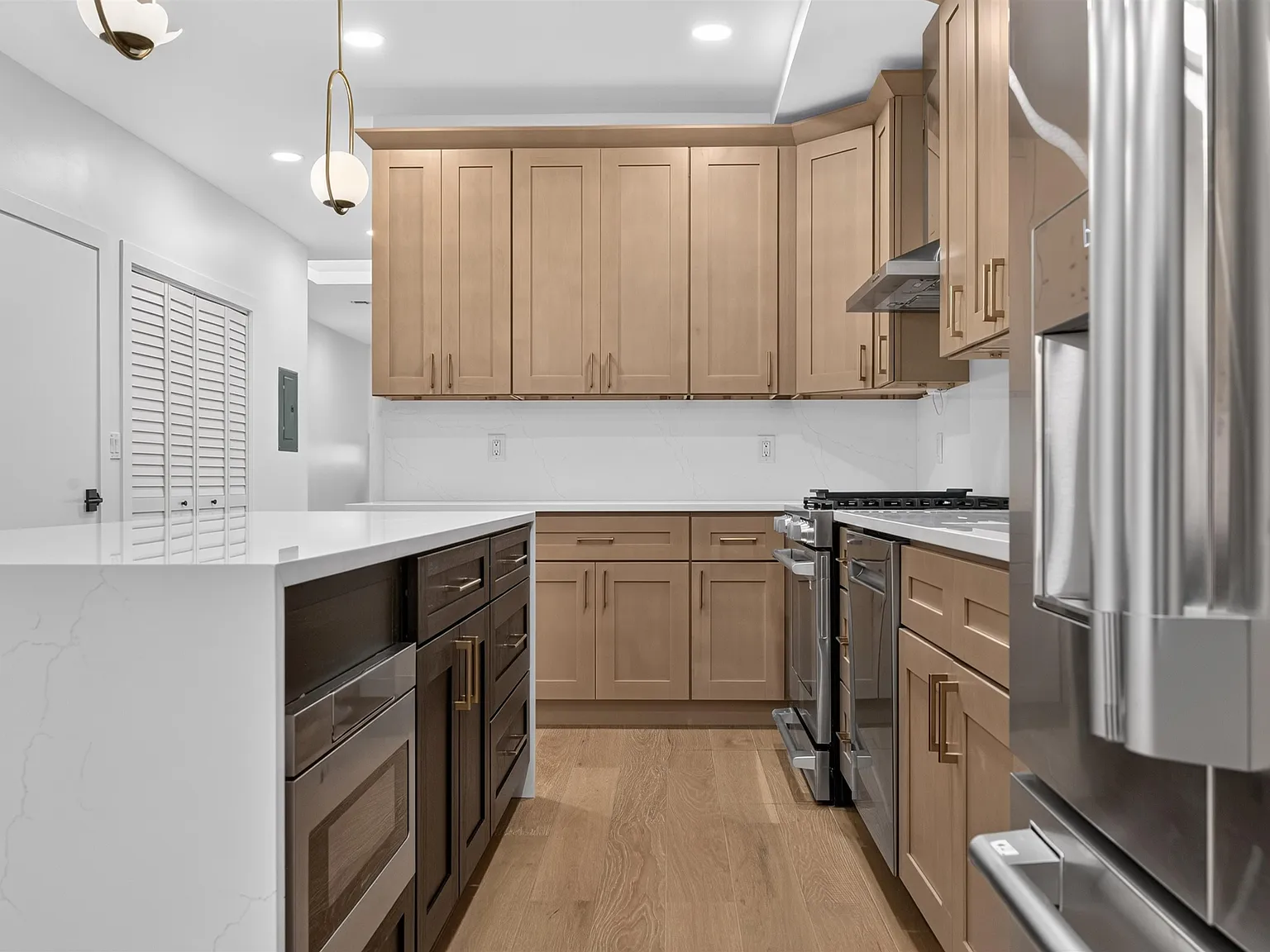 2 bed, 2.0 bath, $3,595 — Photo 4