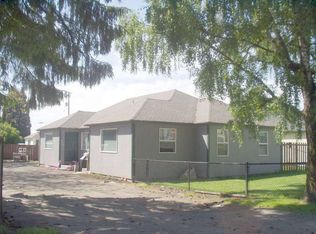 628 Ash St, Vancouver, WA 98661