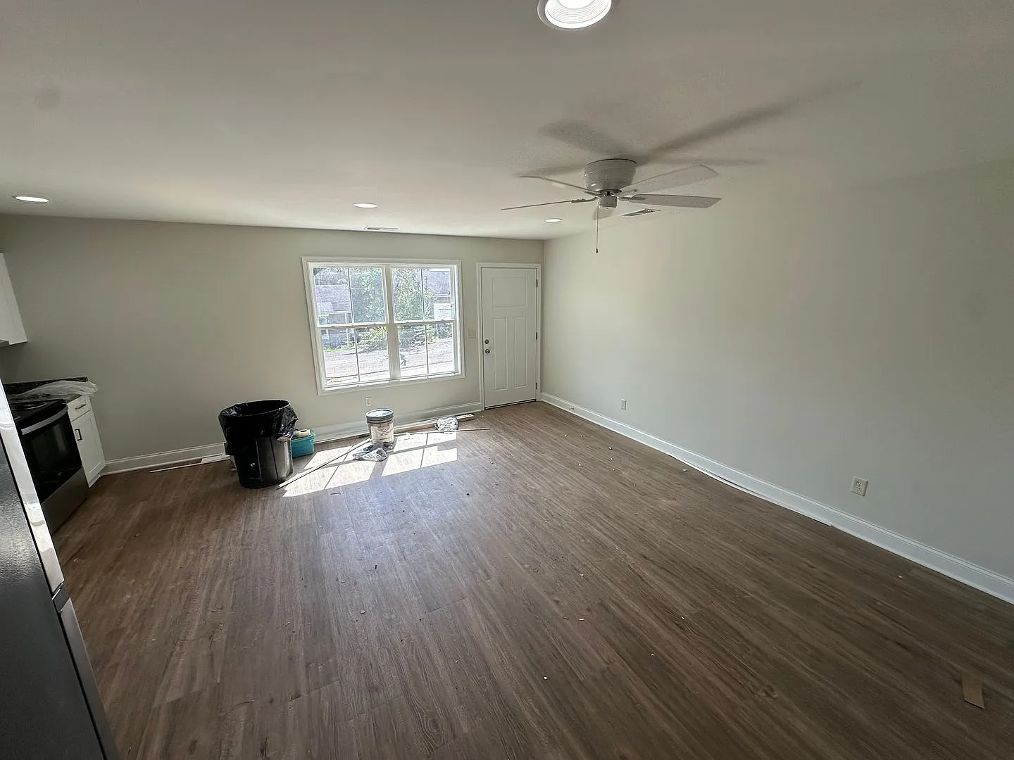 For Lease- 1 Year Old Built Located In The Heart Of Hartsville, Tn! — Photo 3