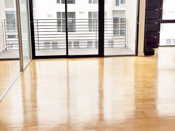 3rd image of 330 W 11th St APT 607