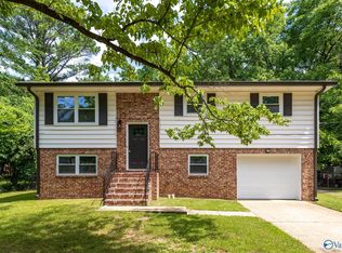 3704 Valleydale Rd NW, Huntsville, AL 35810