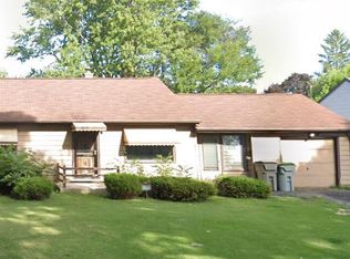 4860 N 89th St, Milwaukee, WI 53225