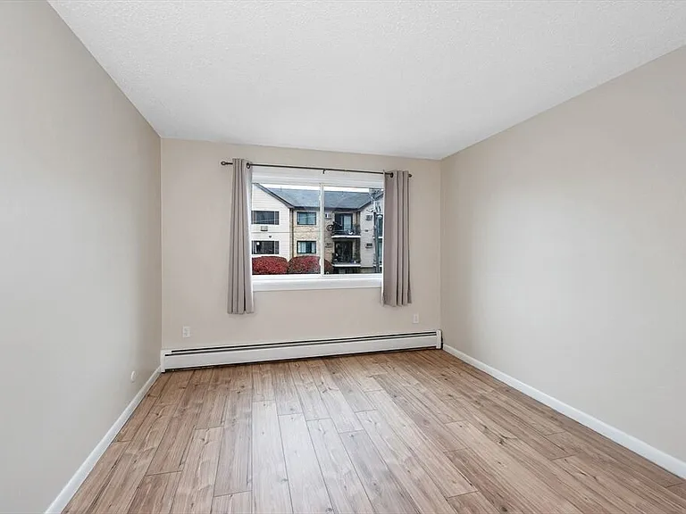 307 Pawtucket Blvd #13A — Photo 33