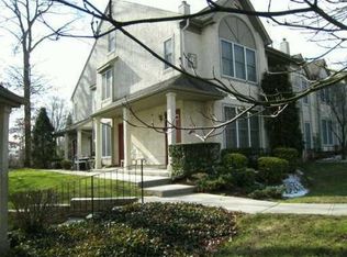 204 Commons Dr, East Brunswick, NJ 08816