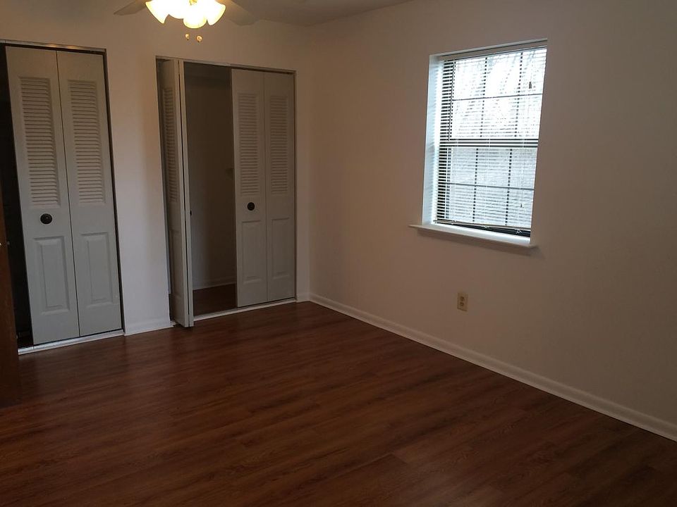 Bedroom #1